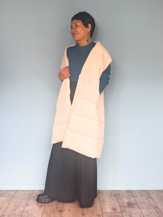 ダウンロングジレ